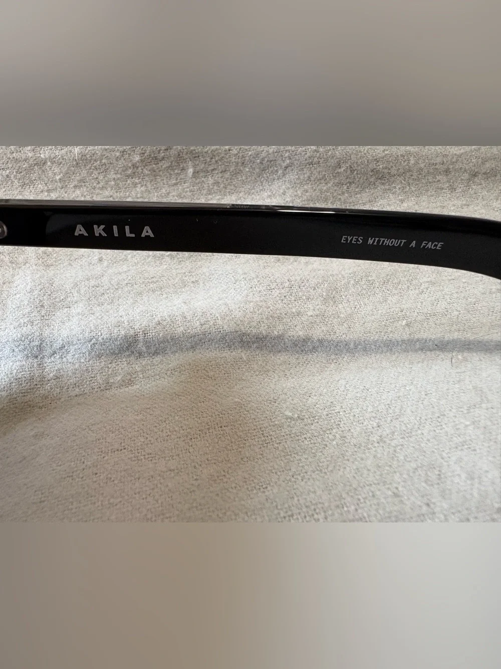 Akila Lola-Black Geometric Sunglasses with Bold Angular Frame
